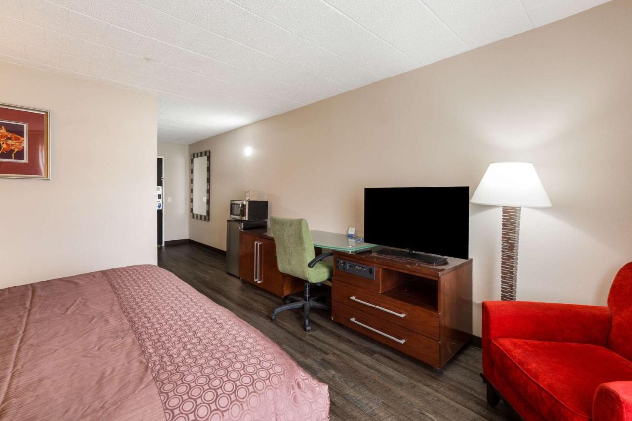 Fairmount Inn & Suites - Stroudsburg, Poconos Delaware Water Gap Dış mekan fotoğraf
