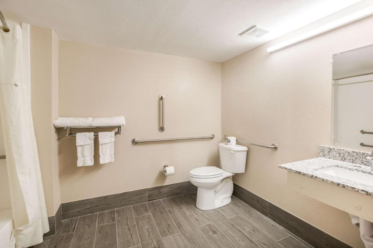 Fairmount Inn & Suites - Stroudsburg, Poconos Delaware Water Gap Dış mekan fotoğraf